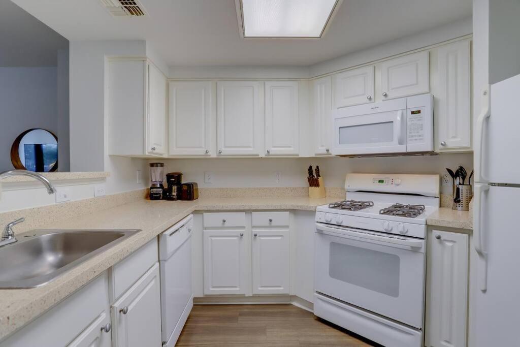 Sensational 1 Bedroom Condo At Ballston Place With Gym Arlington Luaran gambar