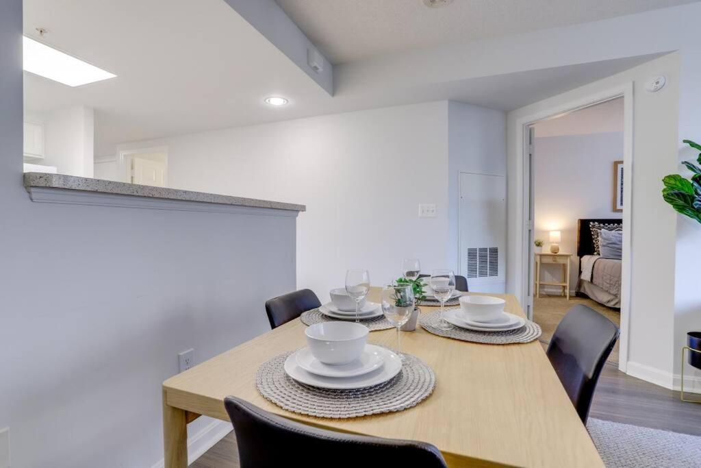 Sensational 1 Bedroom Condo At Ballston Place With Gym Arlington Luaran gambar